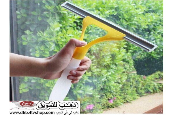 مساحة زجاج ذات رأس مزود بسيليكون للتنشيف و بخاخ 